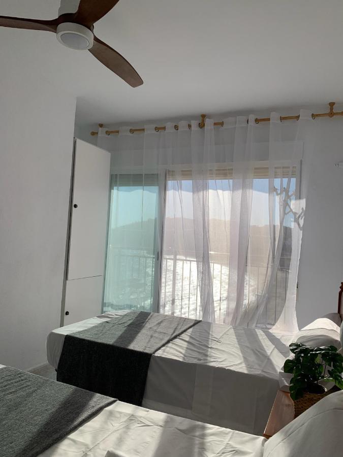 Apartamento En Primerisima Linea De Playa Con Espectaculares Vistas Netflix, Prime Y Disney أوروبيسا ذيل مار المظهر الخارجي الصورة
